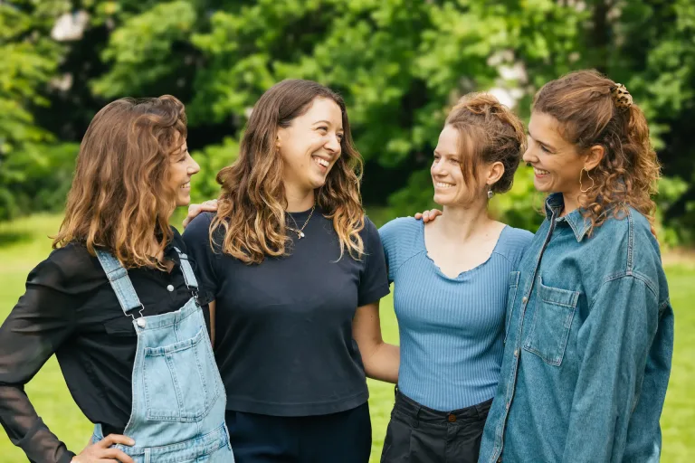 rrreefs-home-four-female-founders