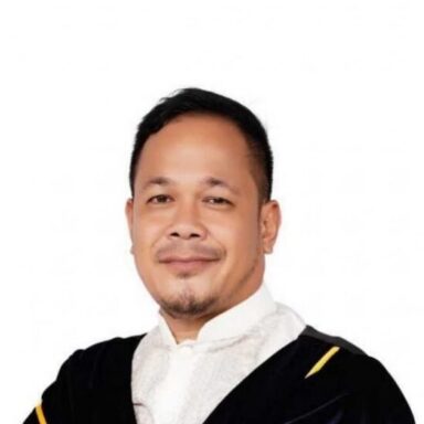 Dr.-Roy-Ponce-912×1536